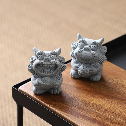 A pair Lucky Stone Lion Statuette Bluestone Carving Chinese mascot Home Room Office Potted Fish Tank OrnamentsHigh quality gifts